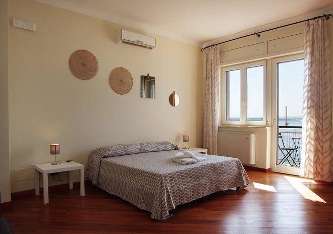 B&b mar piccolo via galeso