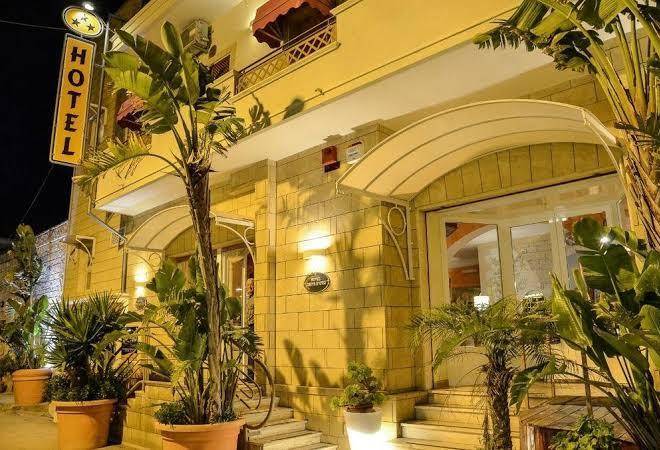 Hotel costa d'oro