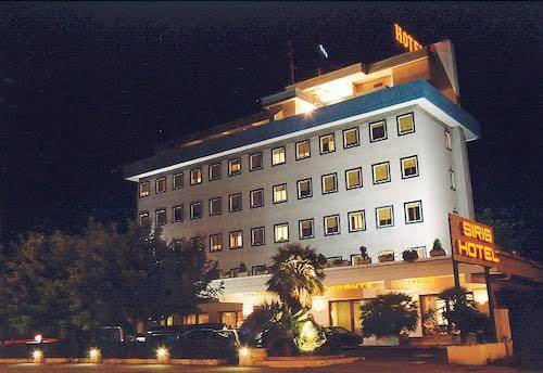 Siris hotel