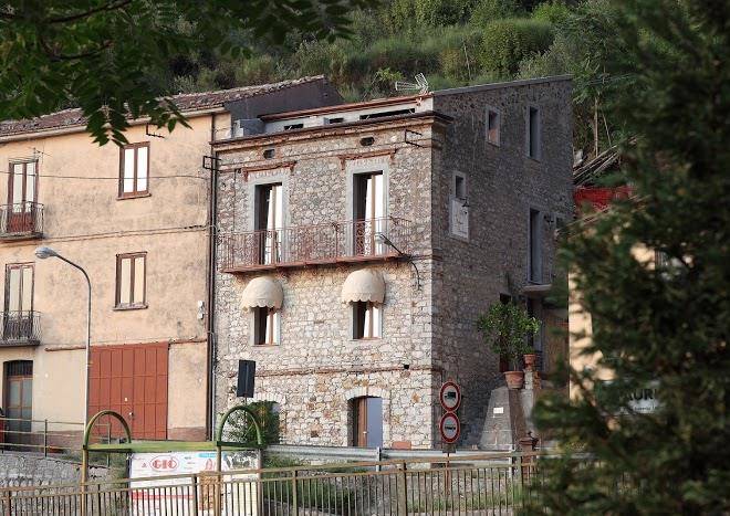 B&b La Fontana Borbone Image