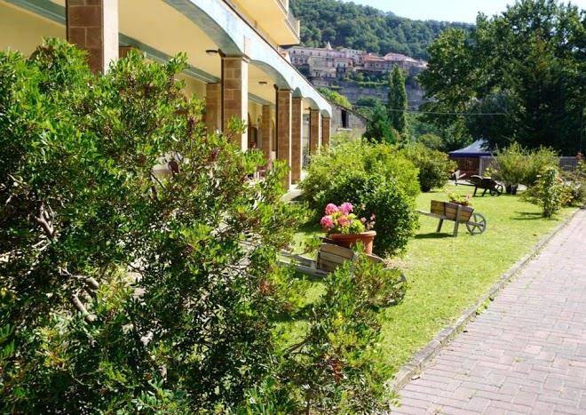 Hotel ristorante pino loricato