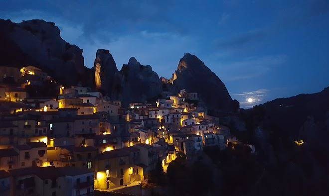 Seraton B&b Castelmezzano Image