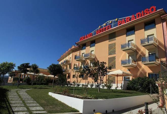 Grand hotel paradiso