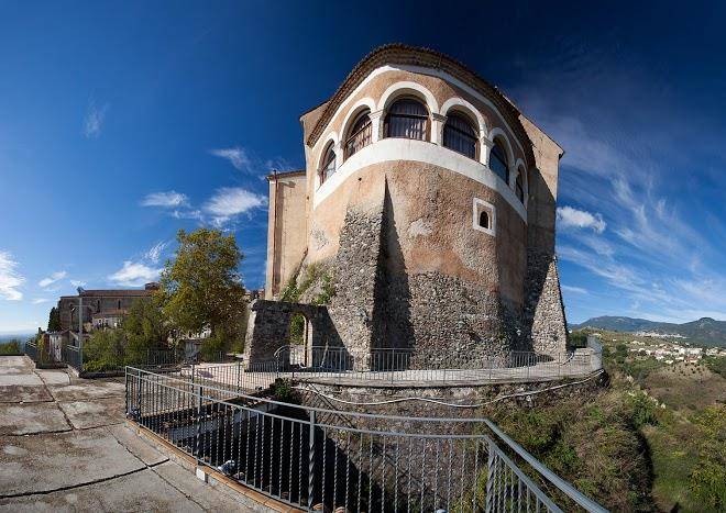 Castello di altomonte ristorante albergo