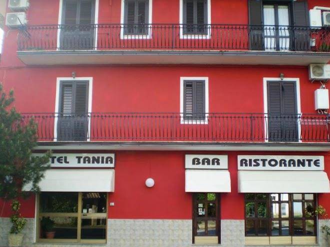 Hotel tania