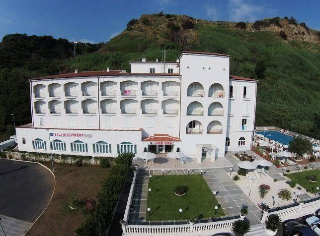Hotel total