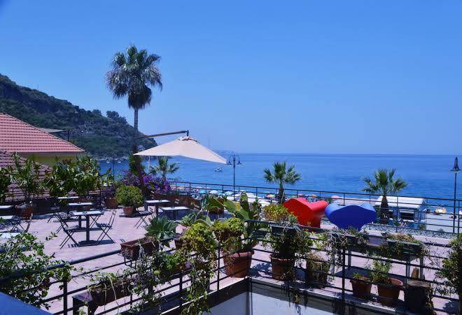Hotel le sirene scilla
