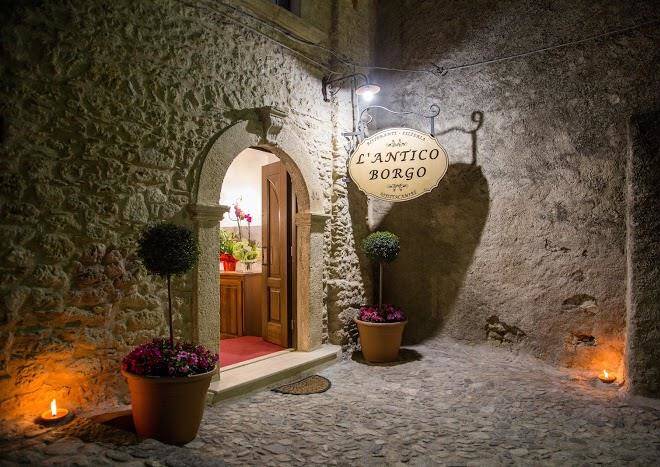 L'antico Borgo Di Larosa Maria Loredana Image