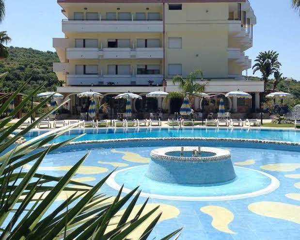 Cliffs hotel & resort