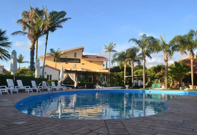 Hotel club costa smeralda