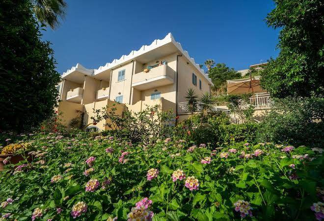 Hotel ipomea club