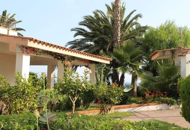 Hotel residence rosy s a s di paparatto vincenzo