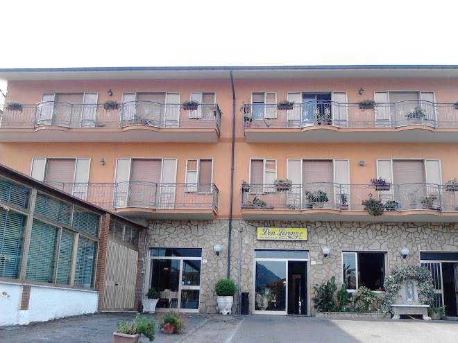 Hotel Don Lorenzo Image