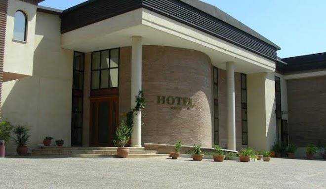 Albergo D G Garden Image