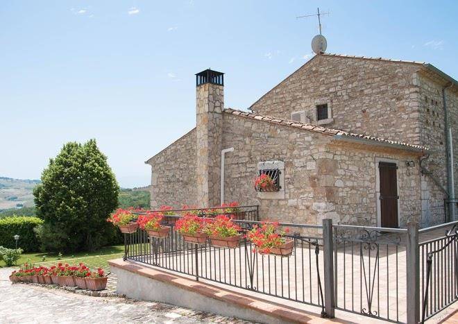 Pietralcina relais lincanto