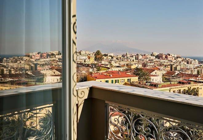 The Britannique Naples Curio Collection By Hilton Image