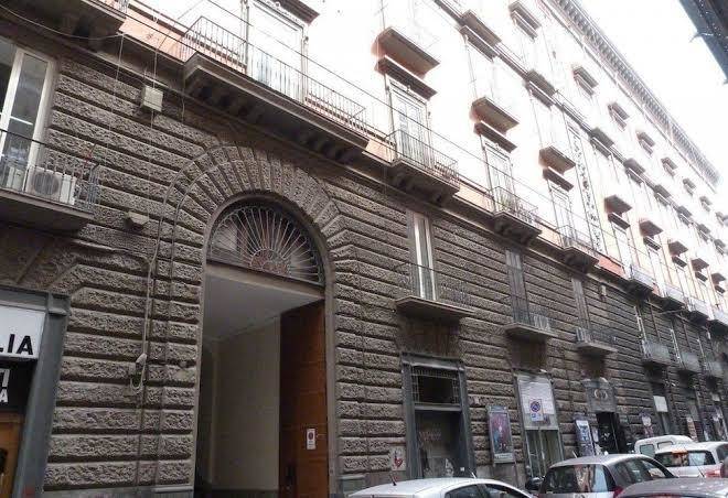 B&b Il Ventre Di Napoli Broggia Image