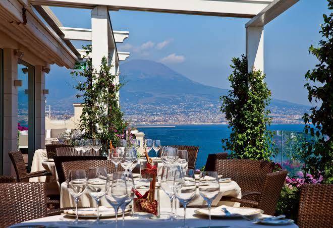 Grand Hotel Vesuvio Image