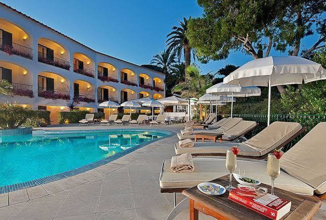 Hotel della piccola marina