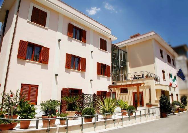Hotel diana