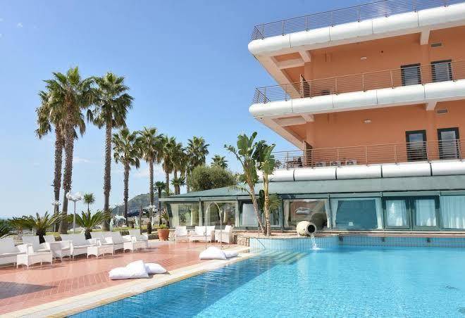 Hotel gli dei