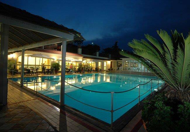 Hotel parco cartaromana
