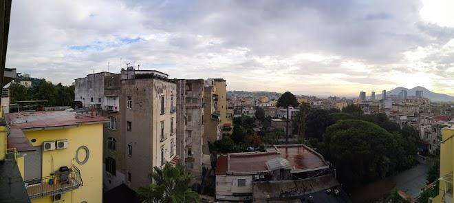 Momento Napoletano Image