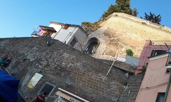 Old taverna sorrentina