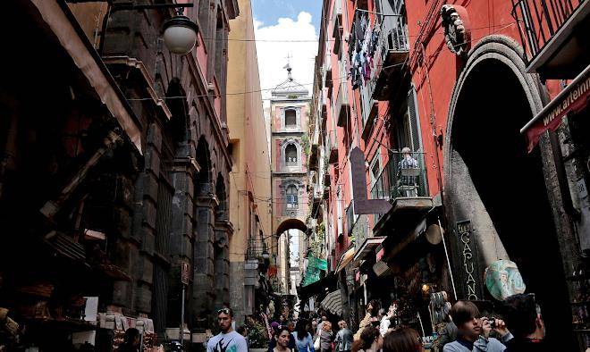Palazzo mormando naples historic center