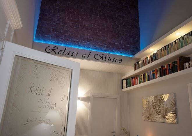 Relais al museo bed&breakfast napoli