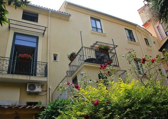 B&b cava