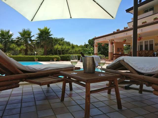 B&b spineta pool