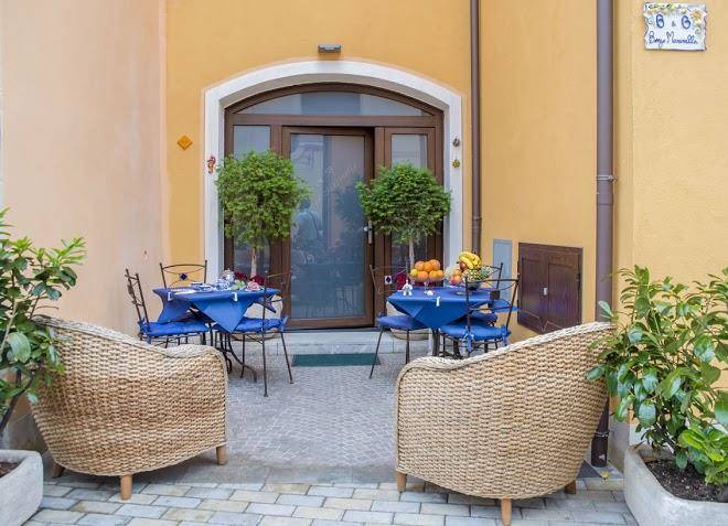 Borgo marinella bed and breakfast