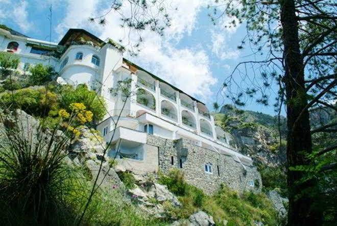 Grand hotel tritone