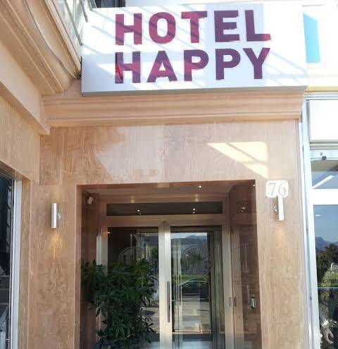 Hotel happy