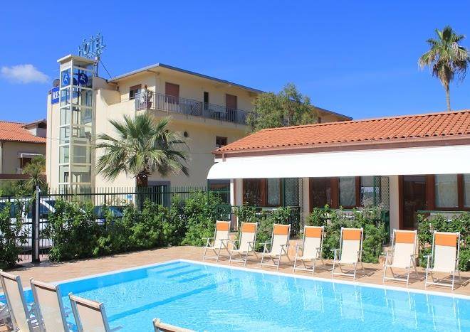 Hotel residence la darsena