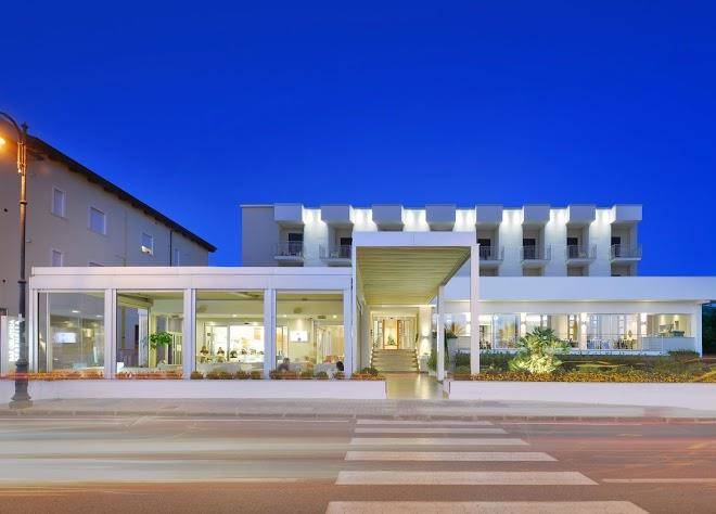 Hotel residence serenella