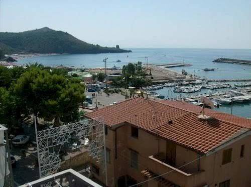 Hotel riccio