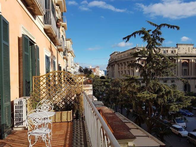 Hotel salerno suite palazzo luciani