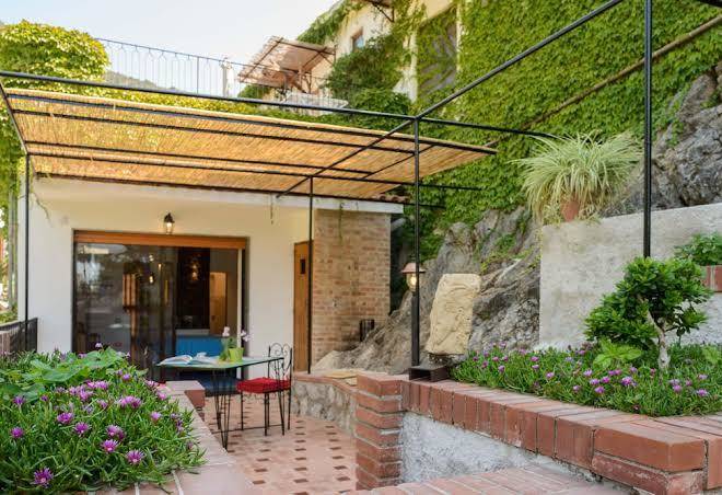 La Valle Delle Najadi Di Giuseppe D'ambrosio Image