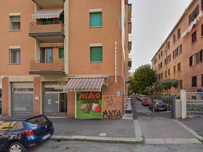 All Around You E' Tutto Intorno A Te Image