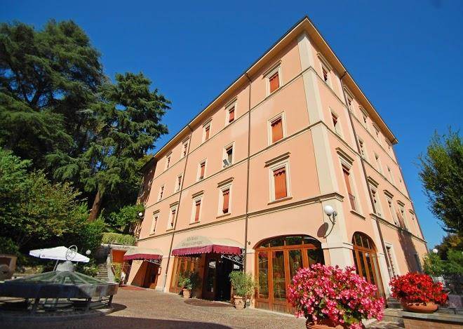 Alla Rocca Hotel Image