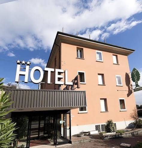 Hotel La Pioppa Image