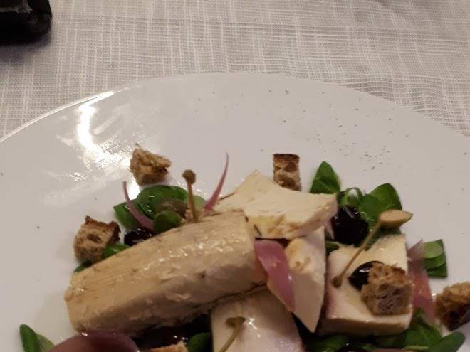 Living Restaurant Image