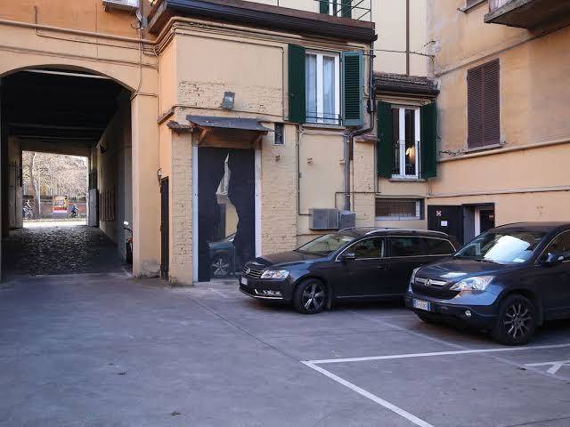 Ur nest pepoli