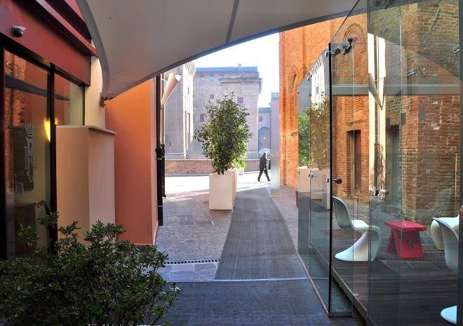 Mercure Ferrara Image