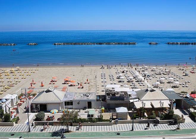 Hotel Caesar Cesenatico Image