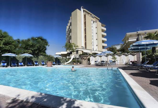 Hotel colorado cesenatico