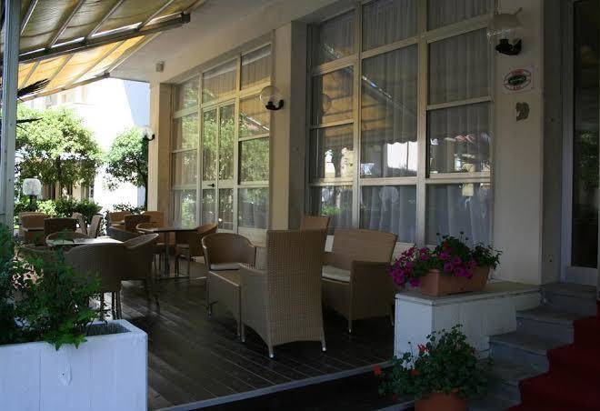 Hotel lalla