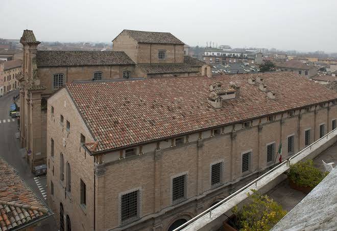 Hotel masini